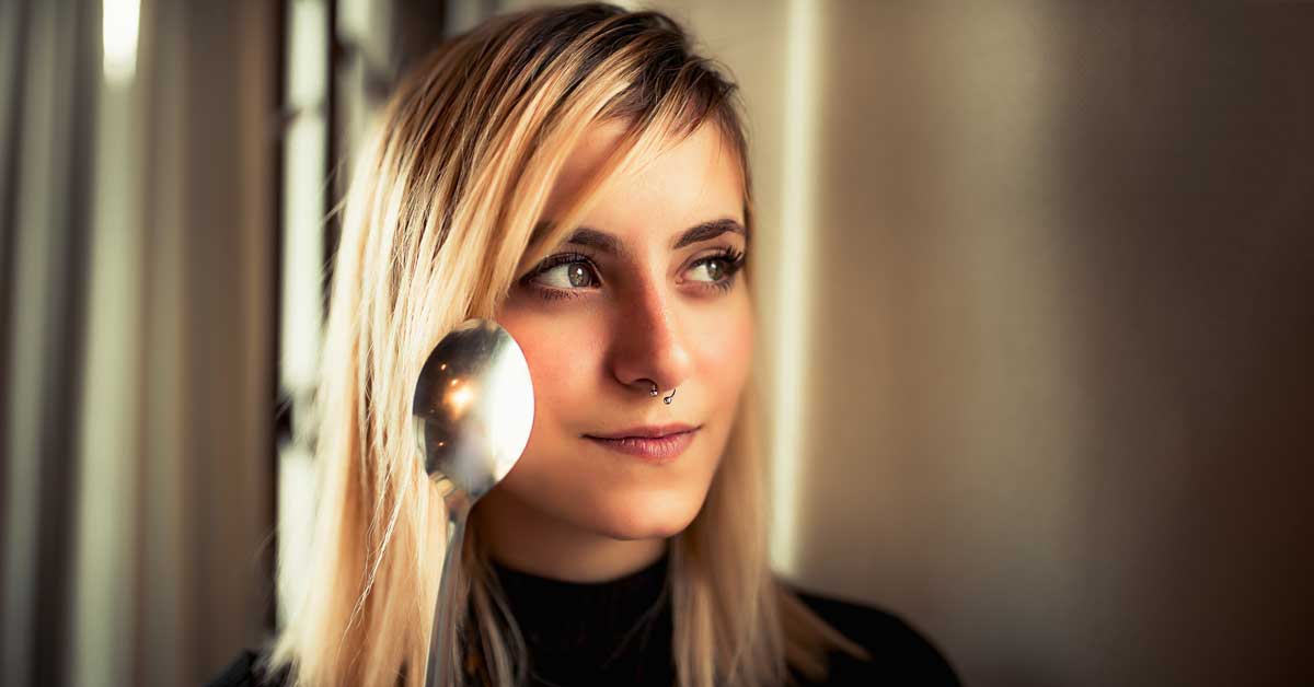 masaža lica kašikama