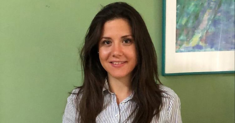  Nećete verovati! Maja je veštačke trepavice zamenila prirodnim i gustim!